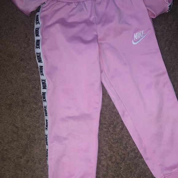 Kids sweatsuit - Picture 2 of 3